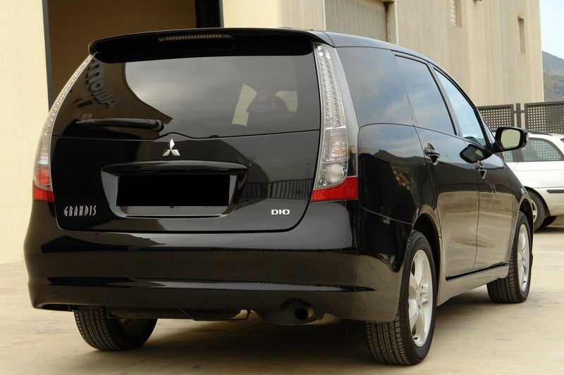 MITSUBISHI  GRANDIS 2.0 DI-D 136 CV, 6 VELOCIDADES.