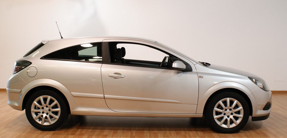 OPEL ASTRA GTC 1.7 CDTI 100 CV, ENJOY.