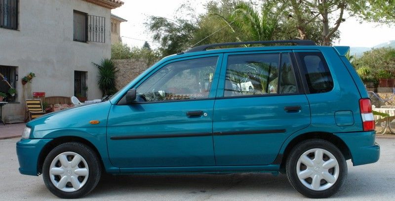 MAZDA  DEMIO 1.3i, 63 CV.