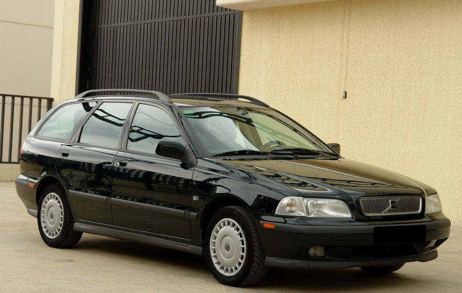 VOLVO V40 2.0 T 160 CV