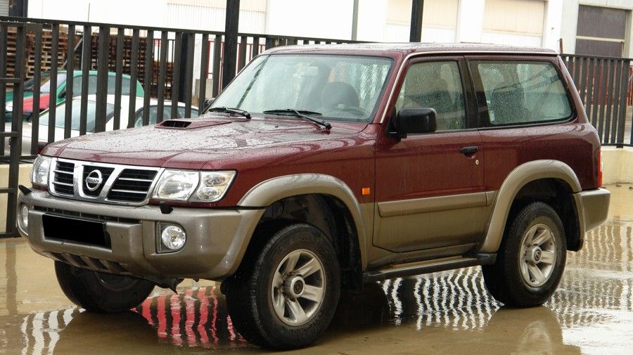 NISSAN PATROL GR 3.0 Di 158 CV, AUT, 4X4.