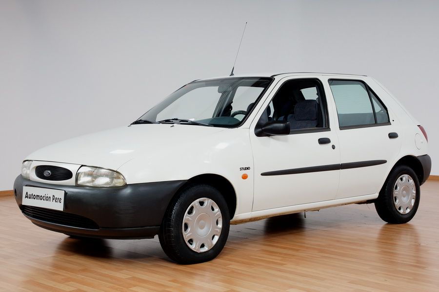 FORD. FIESTA 1.8 DIESEL. "CLASSIC".