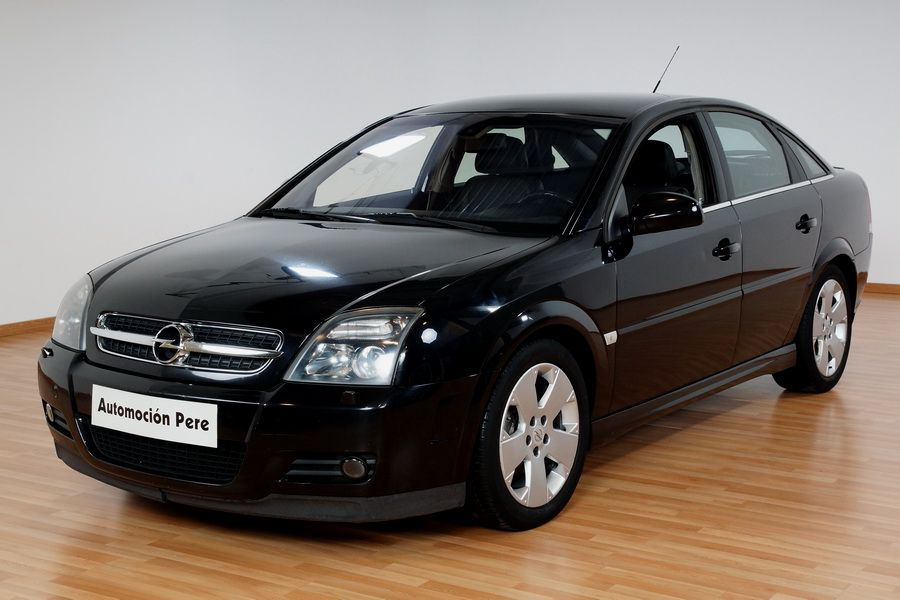 OPEL. VECTRA 1.9 CDTi 16V GTS.