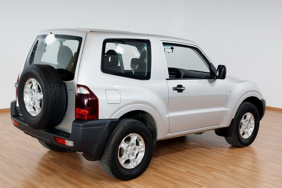 MITSUBISHI. MONTERO 3.2 DI-D GLX.