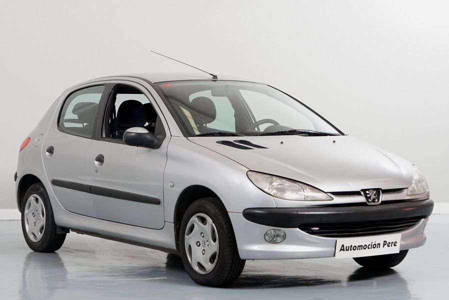 Peugeot 1.9 Diesel XT. Económico y Garantía 12 Meses.