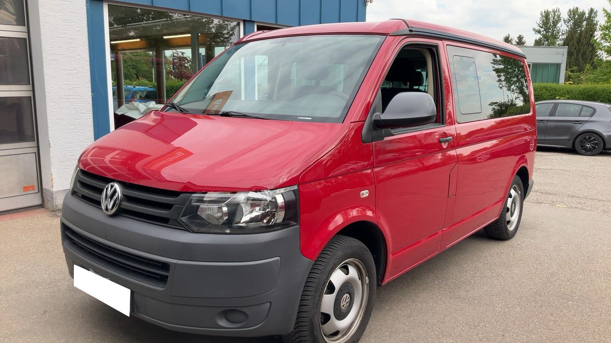 Próximamente: Volkswagen T5 California 2.0 TDI Beach Aufstelldach 4Motion. Único Propietario. Revisiones Oficiales.