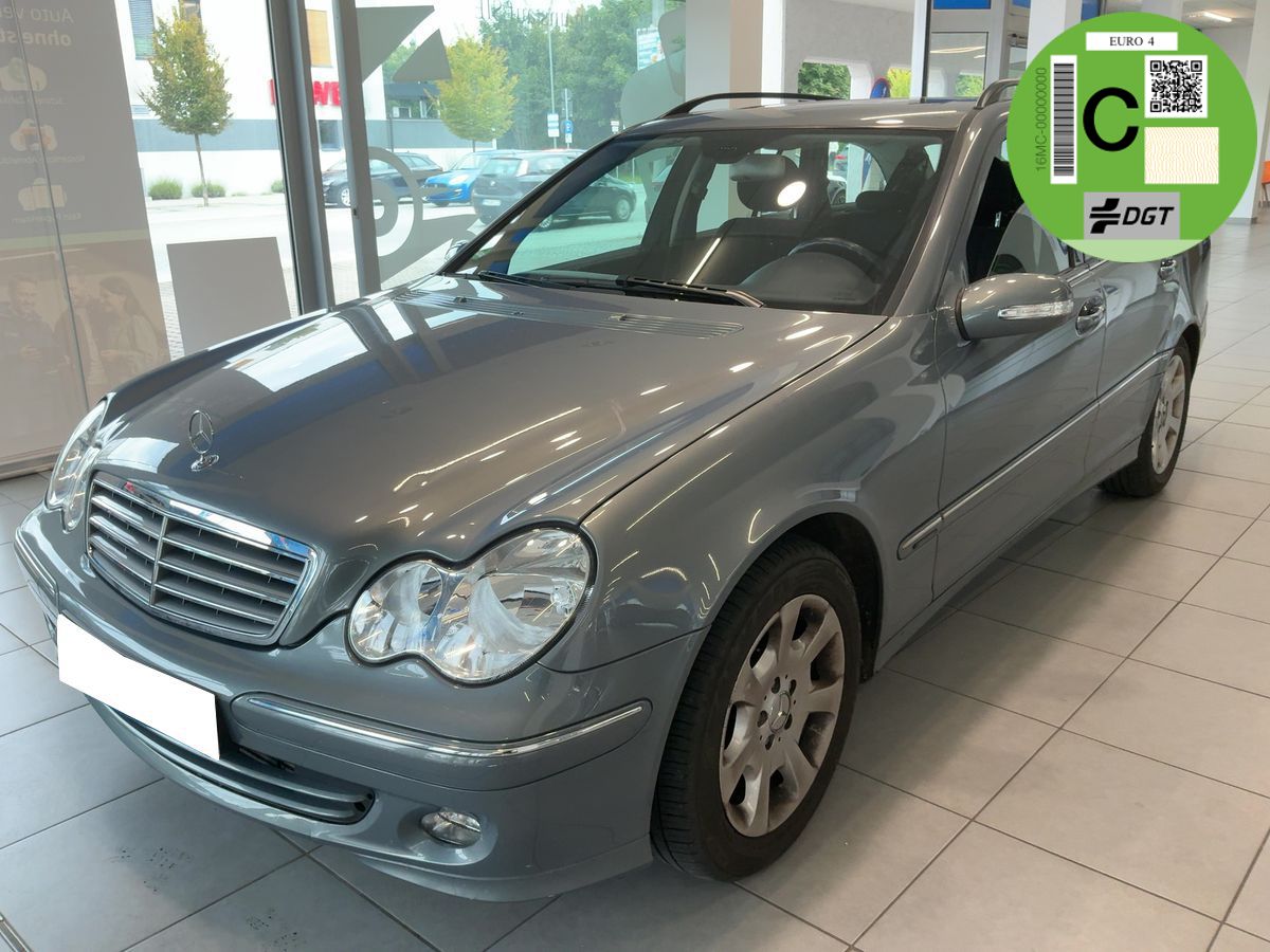 Próximamente: Mercedes-Benz C-Klasse C 180 Kompressor T Elegance. Pocos Kms. Mantenimiento Oficial. Único Propietario.