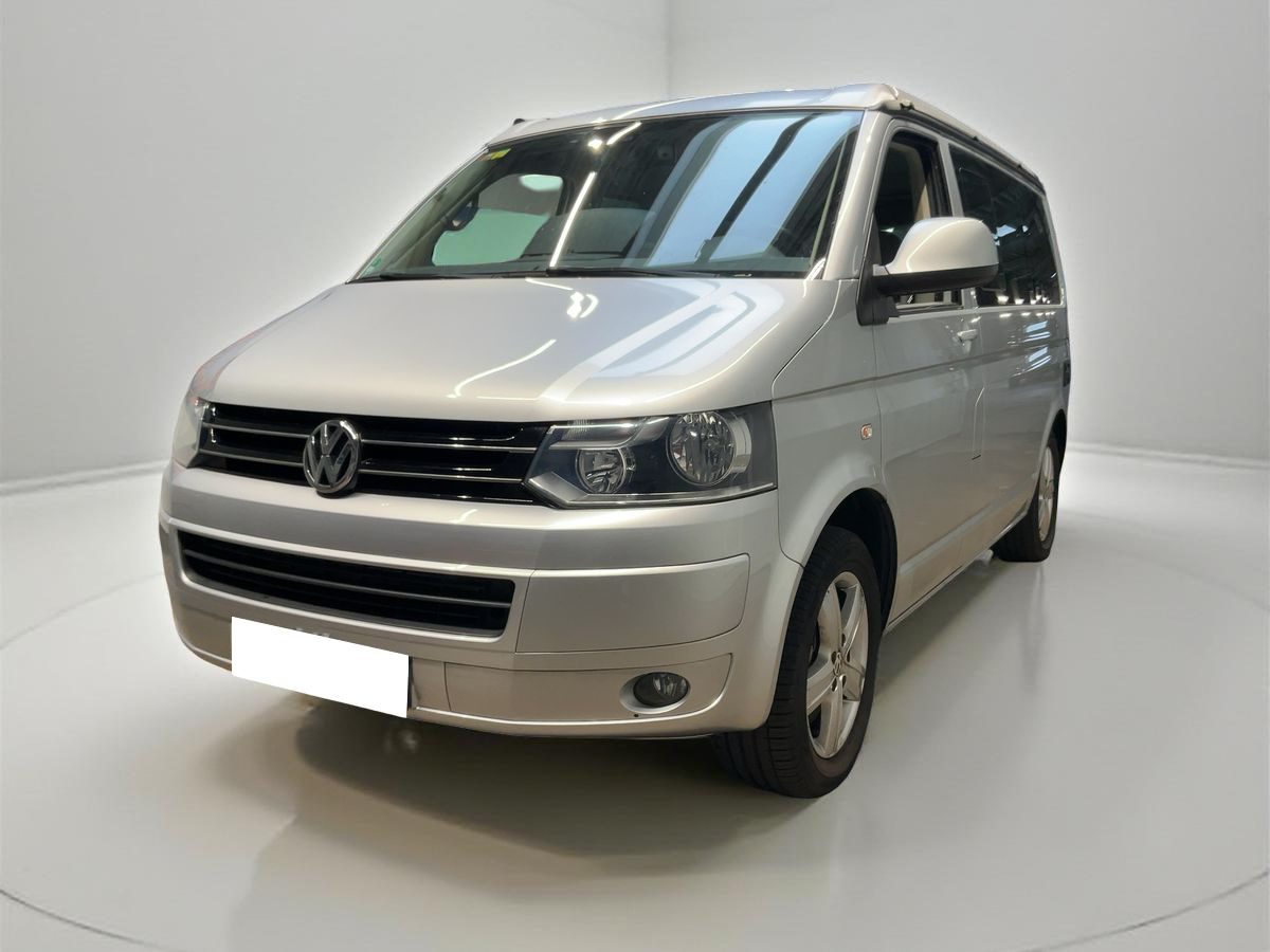 Proximamente: Volkswagen T5 California 2.0 TDI 180 CV DSG Comfortline. Solo 51.659 Kms !!! Único Propietatio. Revisiones Oficiales.