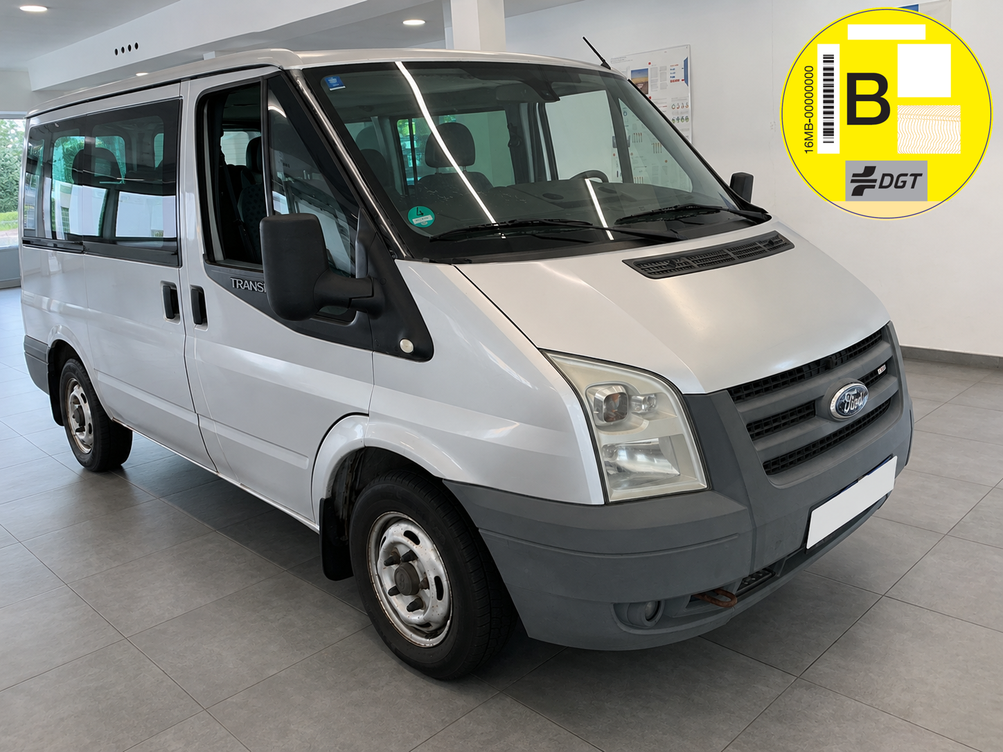 Próximamente: Ford Transit 2.2 TDCi FT 300 K 8 Plazas. Revisiones Selladas. Impecable!